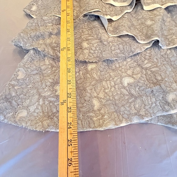 Haute Hippie Grey Tiered Lace/Silk Ruffle Strapless Dress Size Medium MSRP $695 - Picture 9 of 11